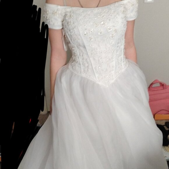Satin Ball gown Wedding dress - Picture 1 of 7